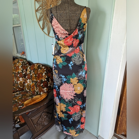 Nwt Zhu Floral Dress - Picture 7 of 14